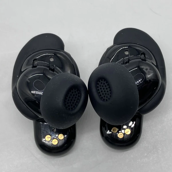 【中古】Quietcomfort Ultra Earbuds 2nd Gen Black【秋葉原】 - Image 4