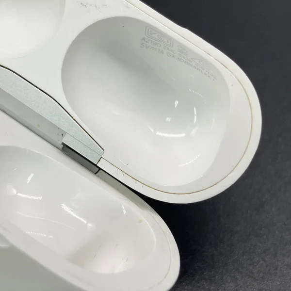【中古】AirPods Pro 充電ケース【秋葉原】 - Image 5