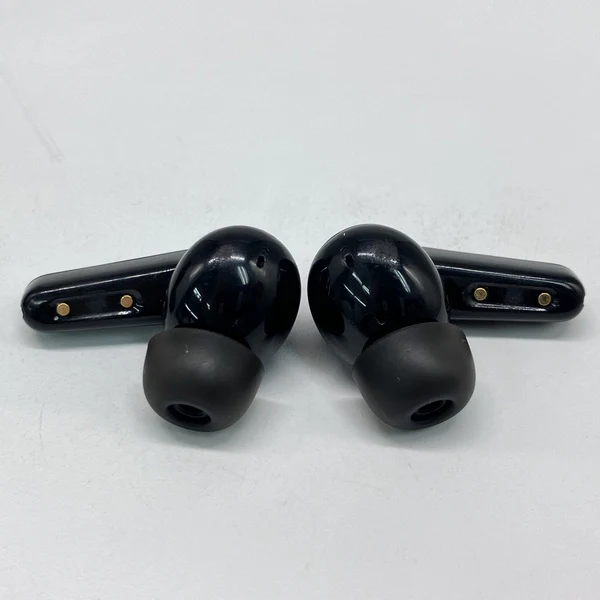 【中古】EarFun Air Pro 3 ブラック【名古屋】 - Image 2