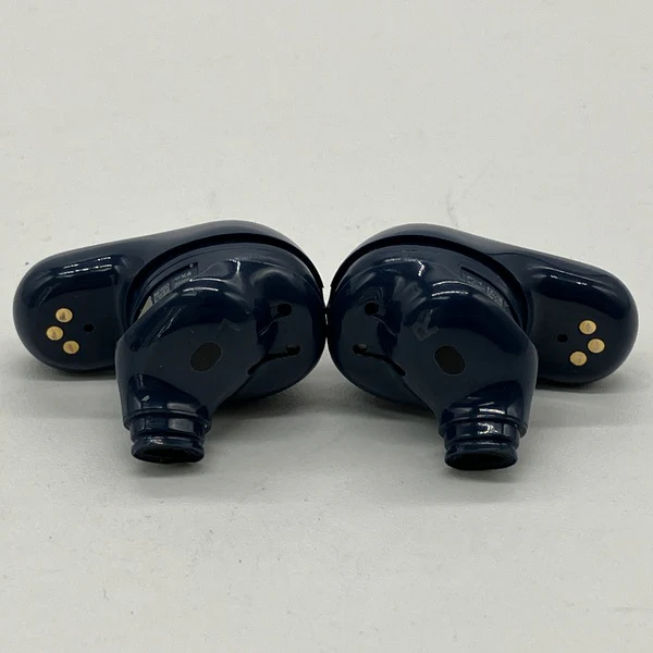 【中古】QuietComfort Ultra Earbuds LUNAR BLUE【日本橋】 - Image 4