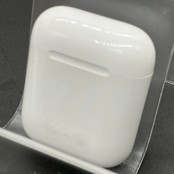 【中古】airpods充電ケース【日本橋】 - Image 2