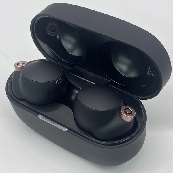 【中古】WF-1000XM4 BM ブラック【秋葉原】