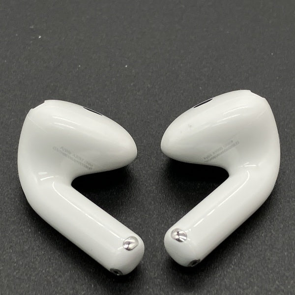 【中古】AirPods 4 MXP63J/A【日本橋】 - Image 4