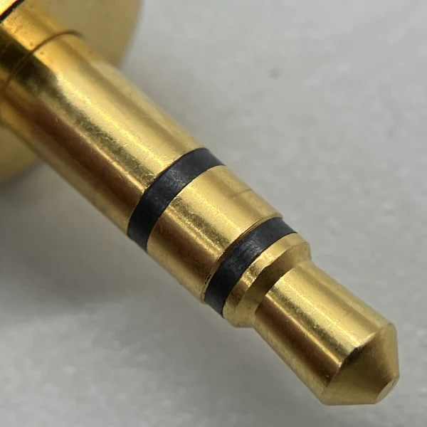 【中古】Glorious force core-8 Custom IEM 2pin 3.5φ（1.2m）【日本橋】 - Image 3