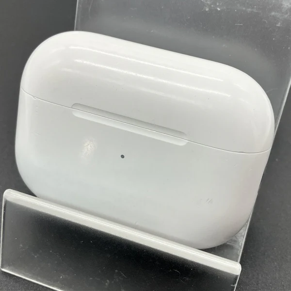 【中古】MagSafe充電ケース(USB-C)付きAirPods Pro(第2世代) MTJV3JA【名古屋】 - Image 2
