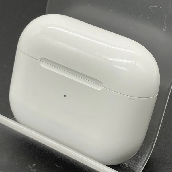 【中古】AirPods 充電ケース (第3世代)【秋葉原】 - Image 2