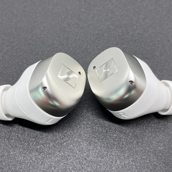 【中古】MOMENTUM True Wireless 4 ホワイトシルバー 【MTW4 White Silver】【日本橋】 - Image 4