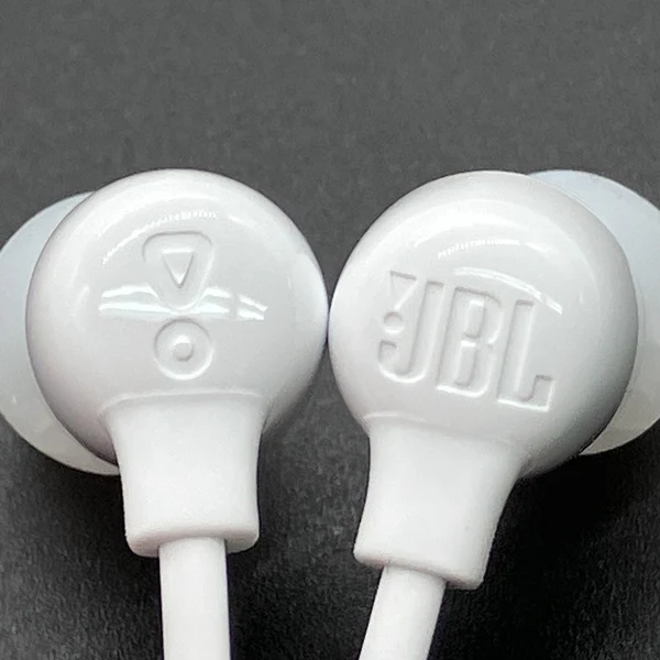【中古】TUNE 135BT ホワイト【JBLT135BTWHT】【秋葉原】