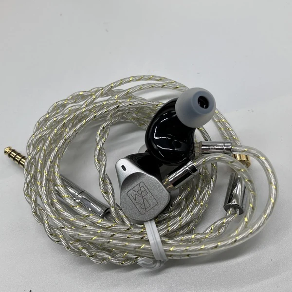 【中古】EM10【秋葉原】 - Image 4