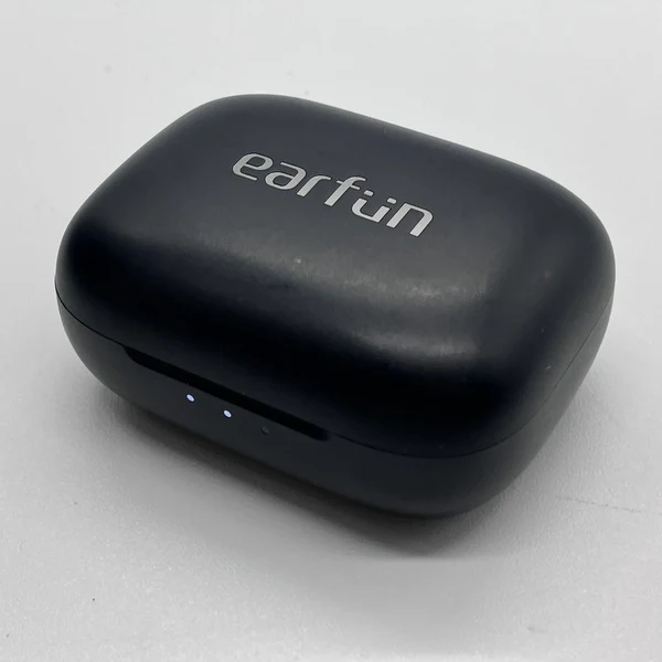 【中古】Air Pro 4 - Black【秋葉原】 - Image 2