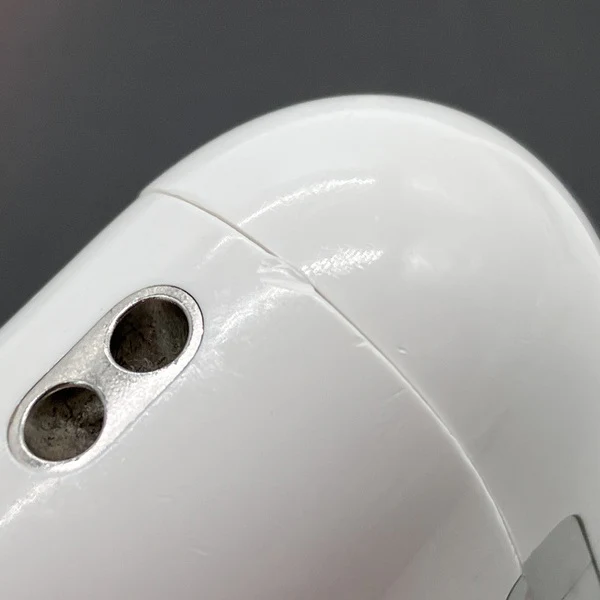 【中古】AirPods Pro (第2世代) 充電ケース (Lightning)【秋葉原】 - Image 3