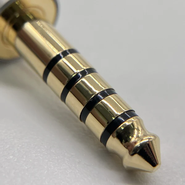 【中古】Surface【E14D】【日本橋】 - Image 3