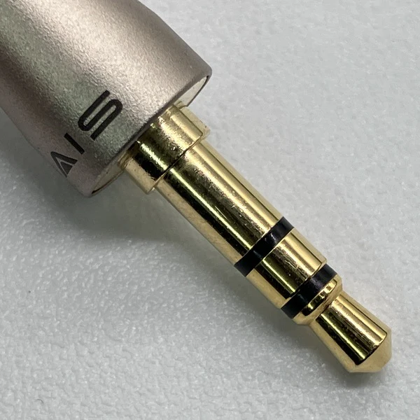 【中古】Que【秋葉原】 - Image 3