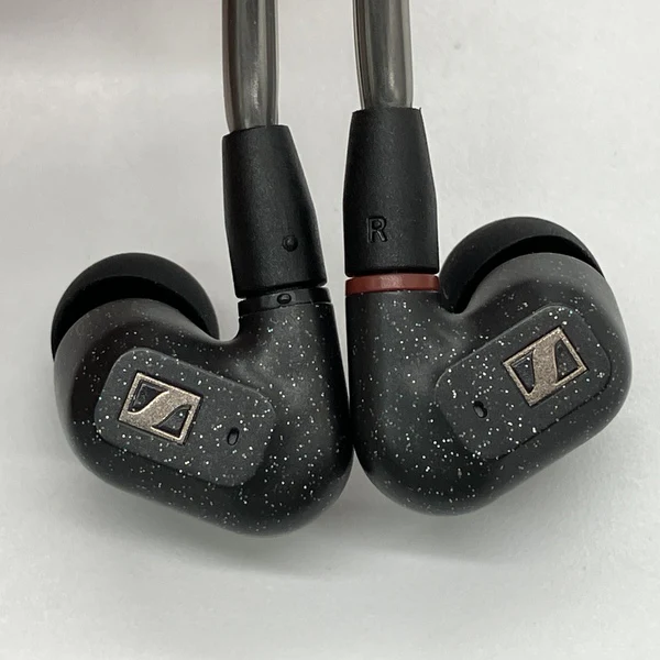 【中古】IE 300【秋葉原】