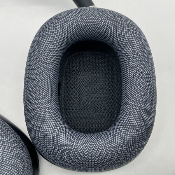 【中古】AirPods Max(USB-C) MWW43ZA/A ミッドナイト【秋葉原】 - Image 3