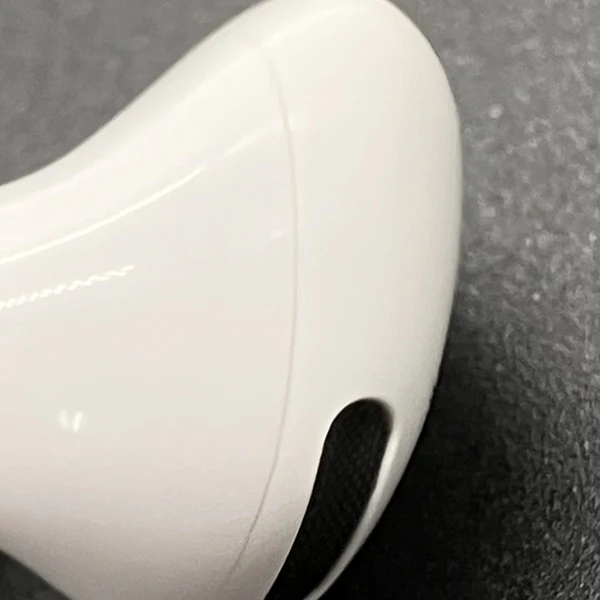 【中古】AirPods 4 MXP93J/A（アクティブノイズキャンセリング搭載）【日本橋】 - Image 10