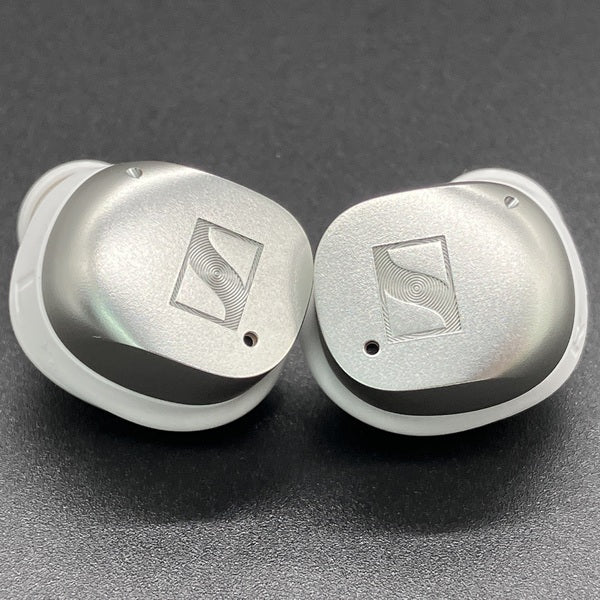 【中古】MOMENTUM True Wireless 4 ホワイトシルバー 【MTW4 White Silver】【秋葉原】 - Image 3