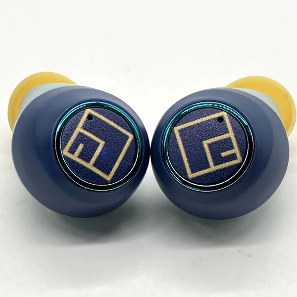 【中古】TRUE WIRELESS STEREO EARPHONES 上坂すみれ モデル【秋葉原】 - Image 3