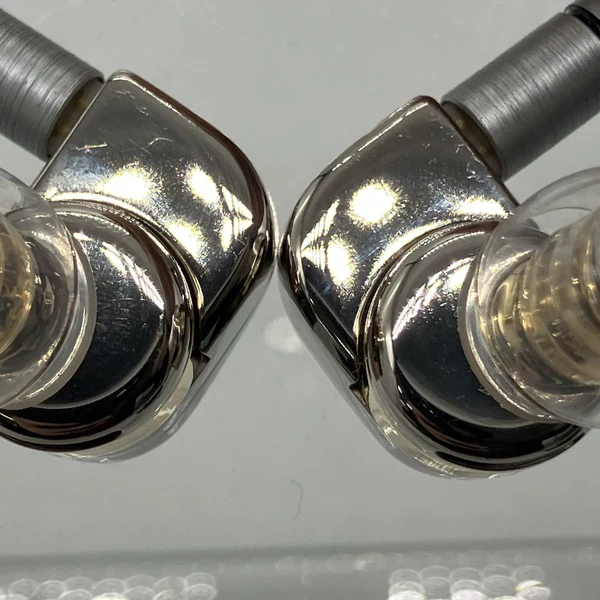 【中古】illustrious 光輝【秋葉原】 - Image 2