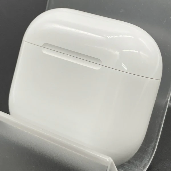 【中古】AirPods 4 MXP63J/A【日本橋】 - Image 2