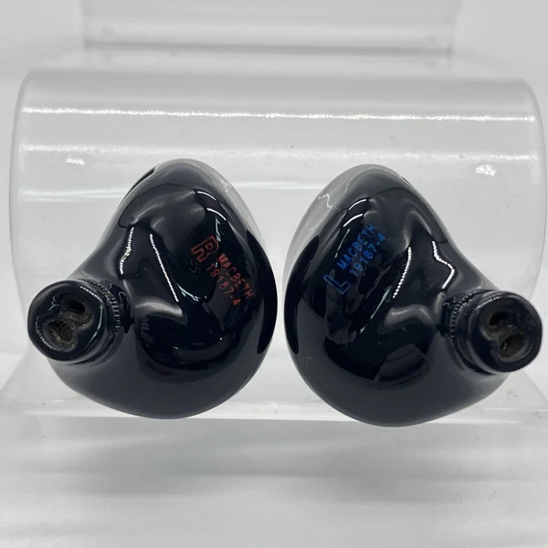 【中古】MACBETH 【UNM-3140】（ケーブル欠品）【秋葉原】 - Image 2