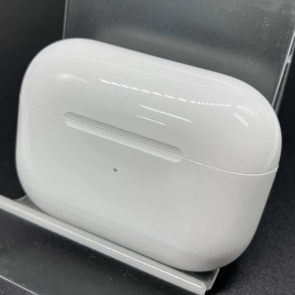 【中古】Apple AirPods Pro MLWK3J/A  (2021/Magsafe)【秋葉原】 - Image 2