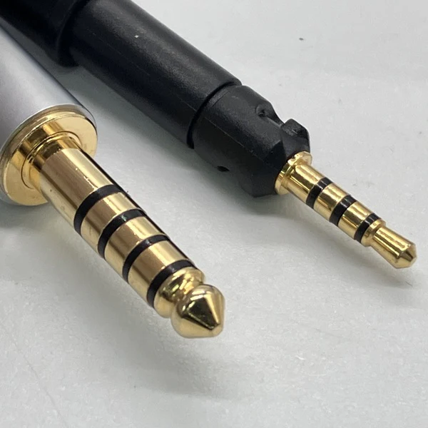 【中古】Geekria Apollo 2.5mm to 4.4mmヘッドホンケーブル【秋葉原】 - Image 2