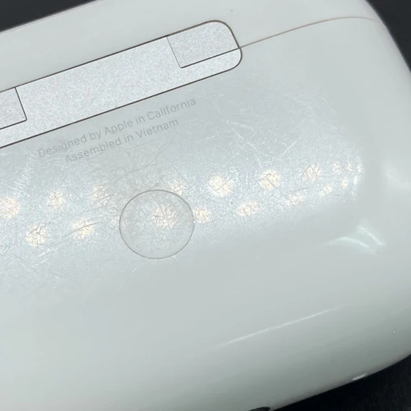 【中古】MagSafe充電ケース(USB-C)付きAirPods Pro(第2世代) MTJV3JA【日本橋】 - Image 6