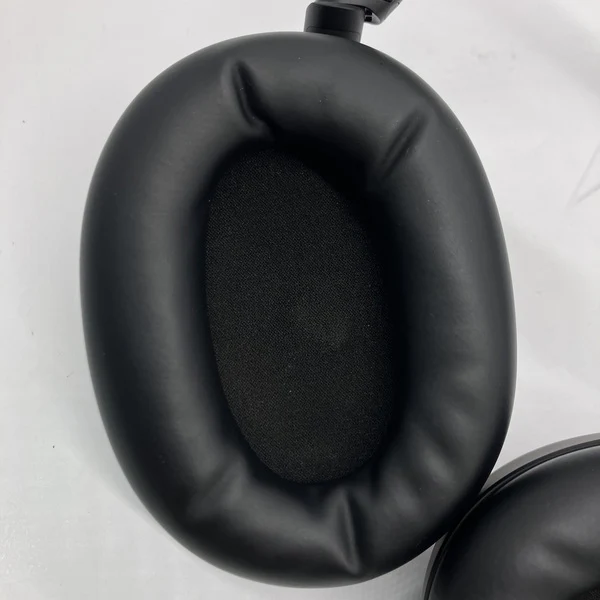 【中古】WH-1000XM6 BM ブラック【秋葉原】 - Image 3
