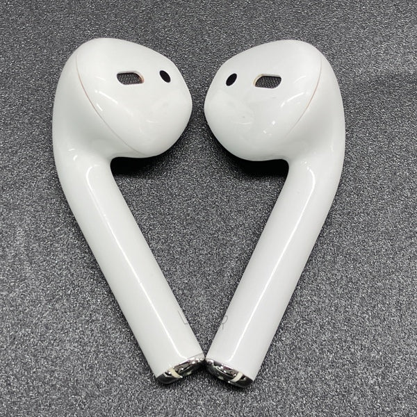 【中古】AirPods with Charging Case MV7N2J/A【秋葉原】 - Image 4