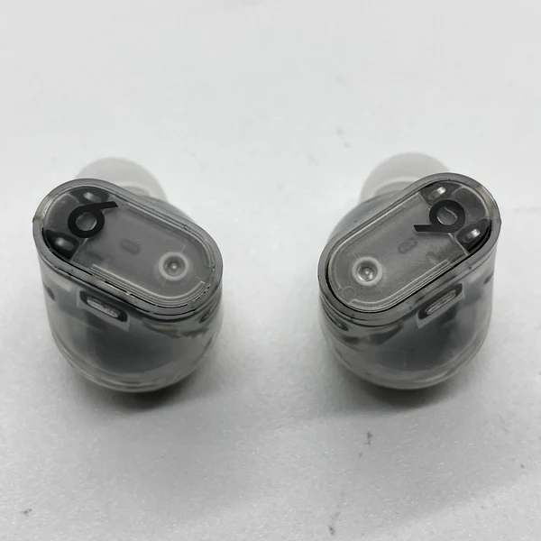 【中古】Beats Studio Buds + トランスペアレント【名古屋】 - Image 3