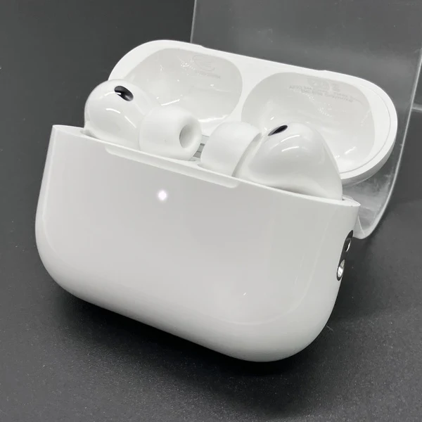 【中古】AirPods Pro 3 MFHP4J/A【秋葉原】