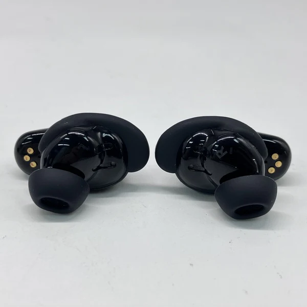 【中古】QuietComfort Ultra Earbuds Black【日本橋】 - Image 4