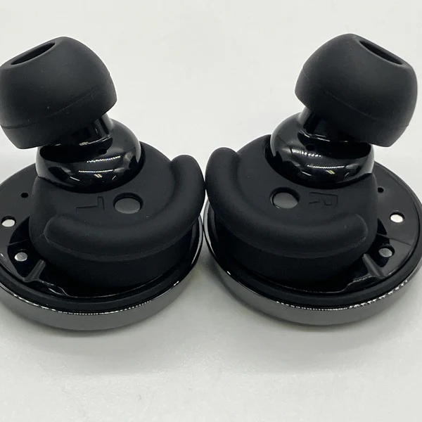 【中古】PerL Pro True Wireless Earbuds ブラック【AHC15PLBKEM】【秋葉原】 - Image 4