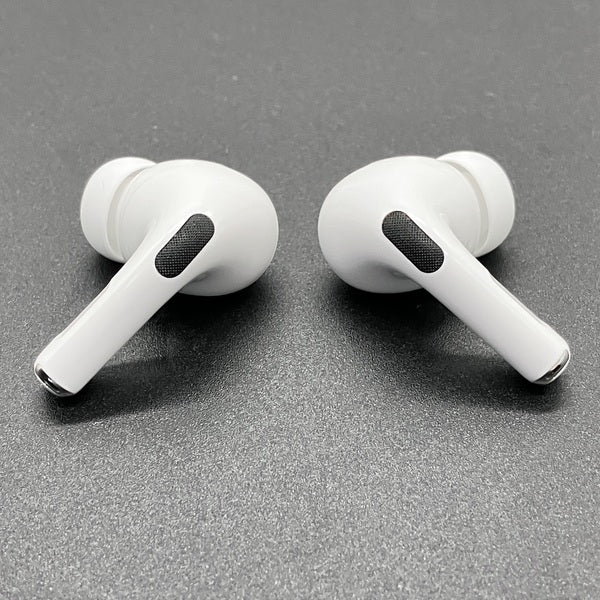 【中古】MagSafe充電ケース(USB-C)付きAirPods Pro(第2世代) MTJV3JA【日本橋】 - Image 3
